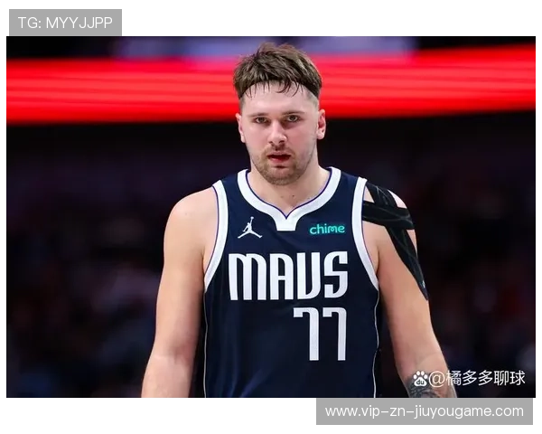 东契奇背身单挑晃开防守再射入，独行侠风向大变